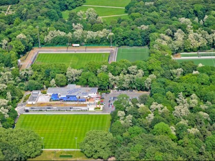 Photo: Geißbockheim - Clubhaus des 1. FC Köln